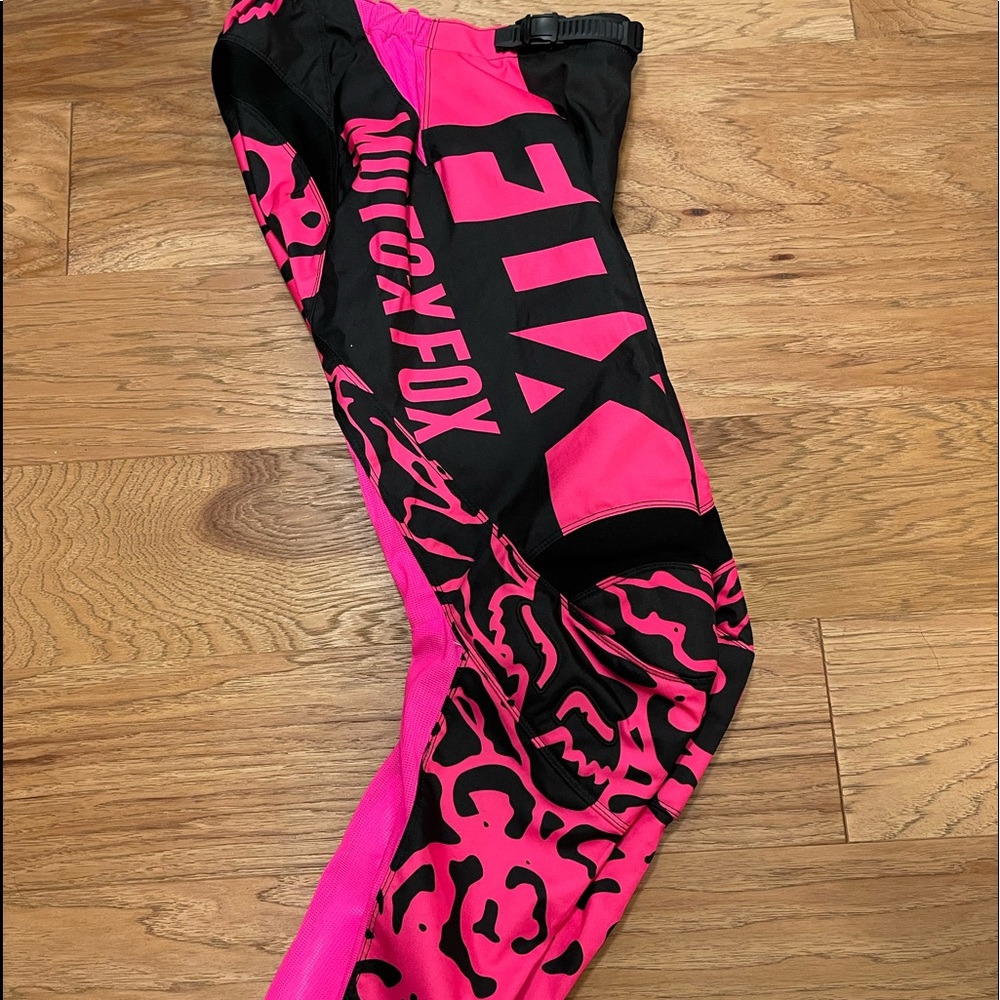 Super cute womens fox racing motocross pants